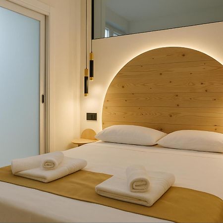 Zelun Suite Torremolinos Center Екстериор снимка