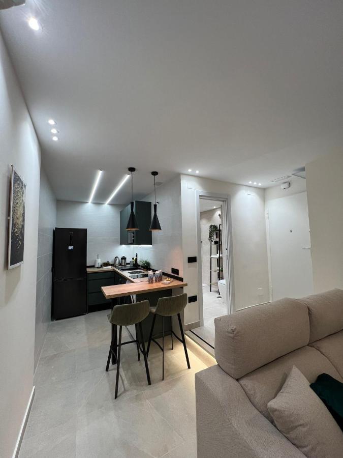 Zelun Suite Torremolinos Center Екстериор снимка
