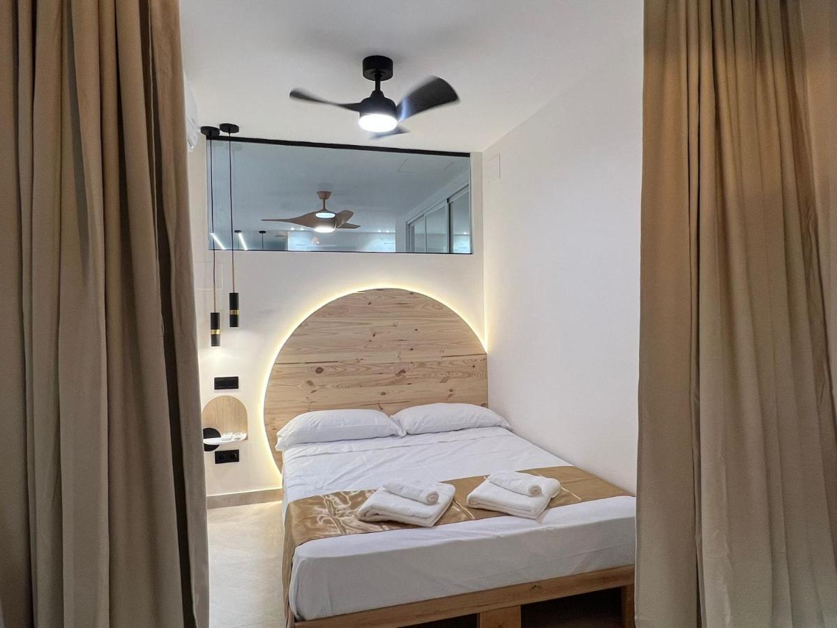 Zelun Suite Torremolinos Center Екстериор снимка