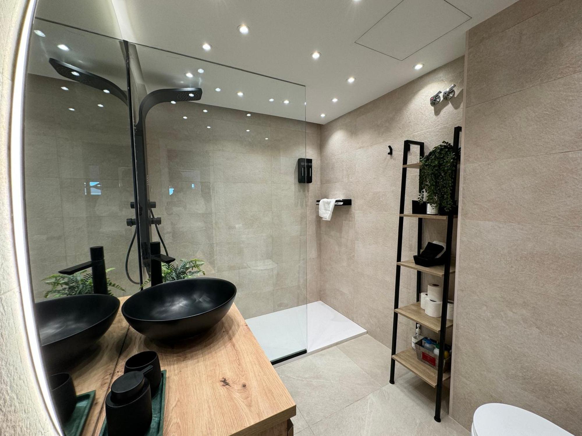 Zelun Suite Torremolinos Center Екстериор снимка