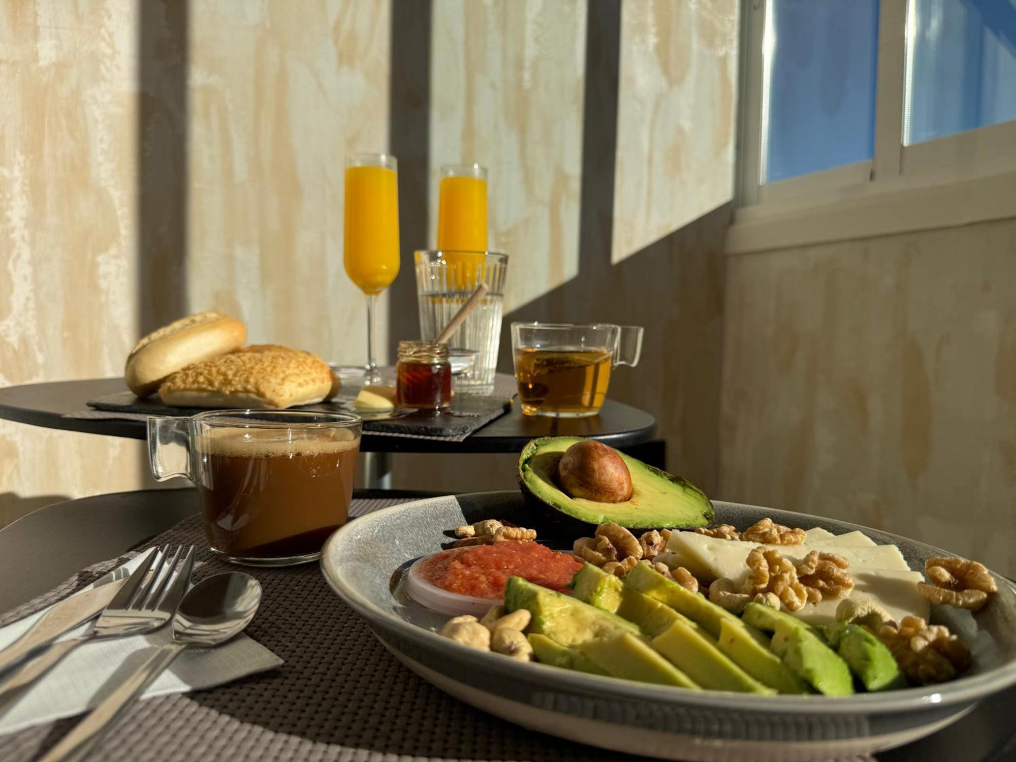 Zelun Suite Torremolinos Center Екстериор снимка